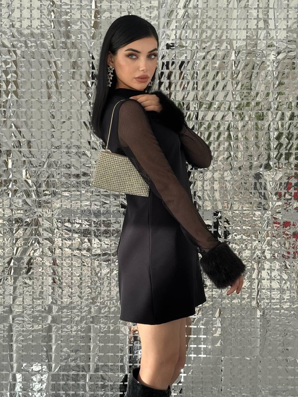 Dera Kleid mit Netzärmeln 