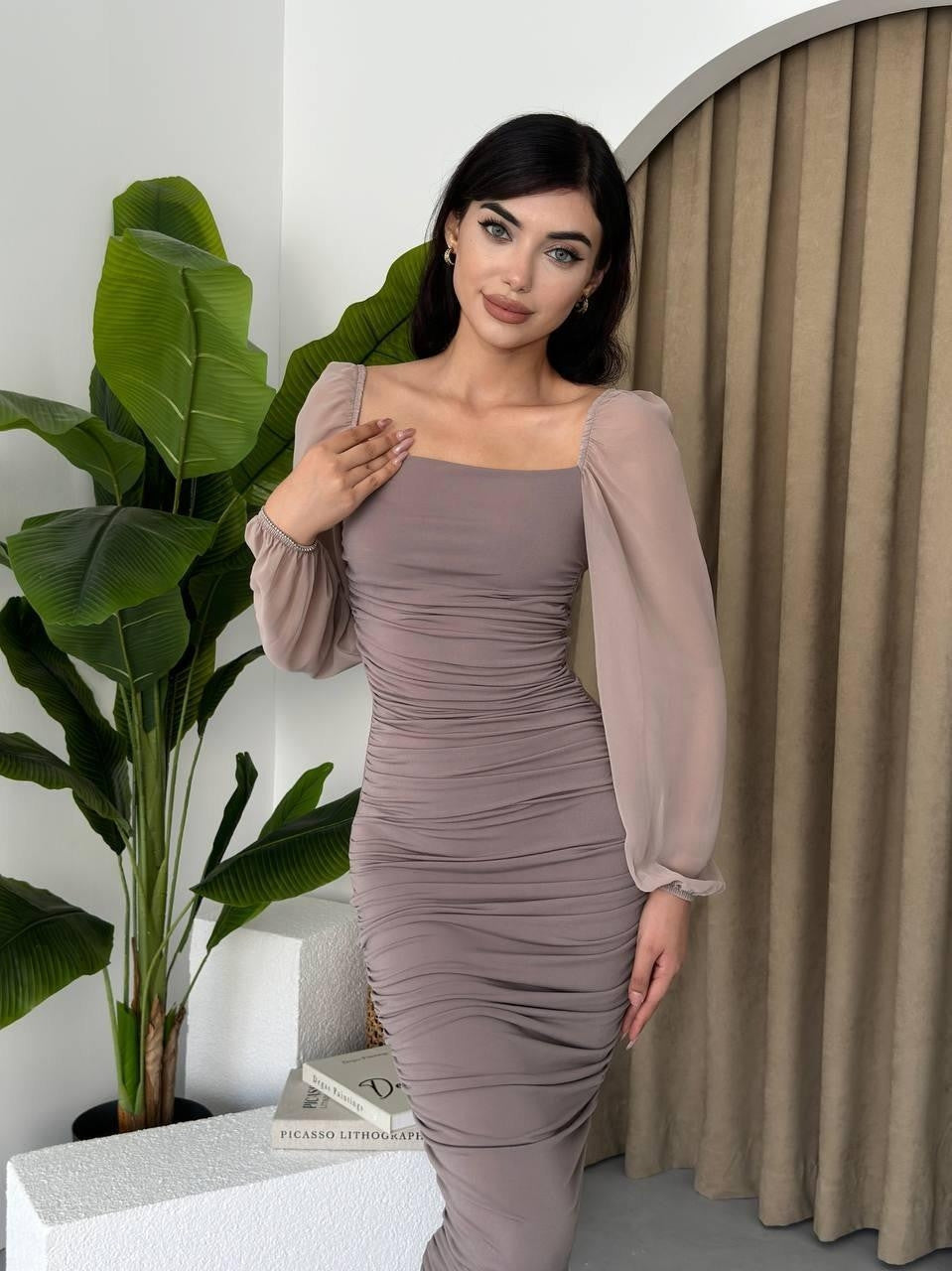 Engla Kolları Tül Detaylı Elbise