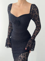 Joha – Kleid mit Rosendetail 