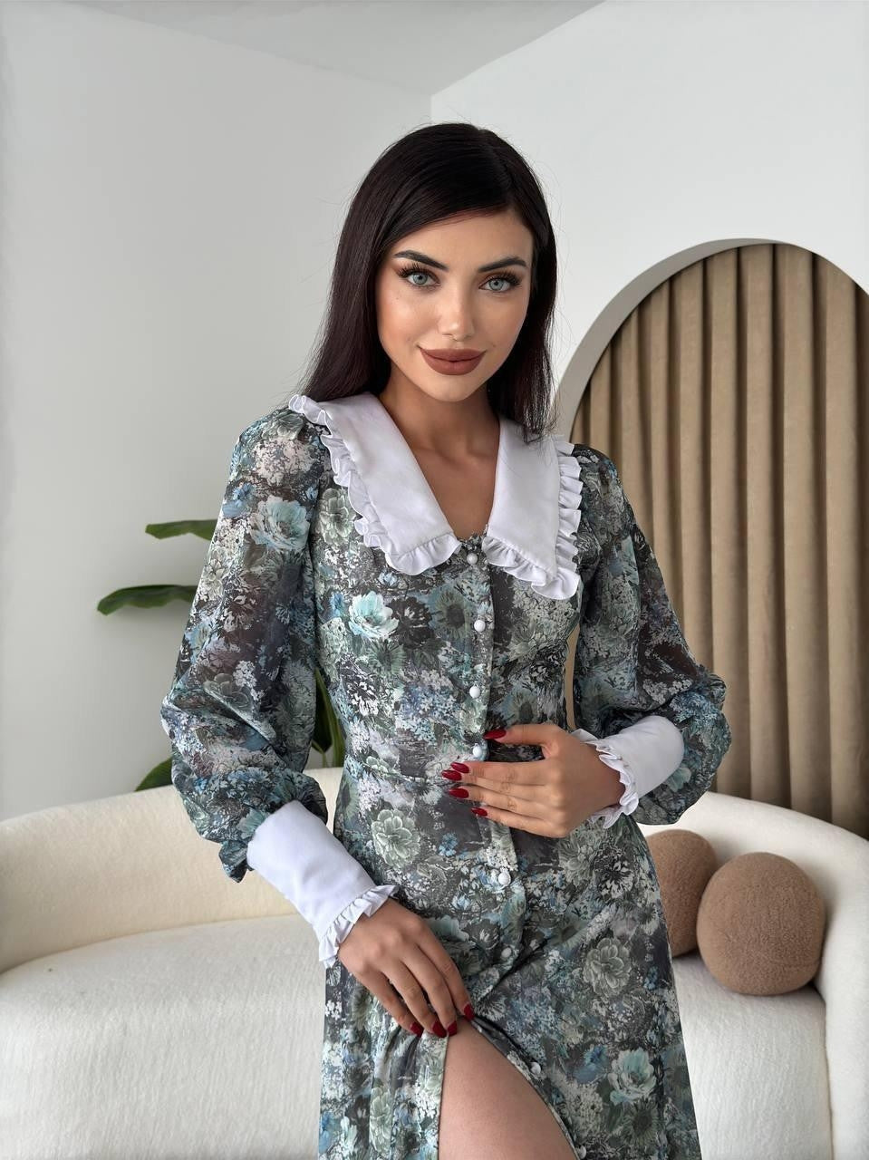 Lubom Kleid mit Peter-Pan-Kragen 