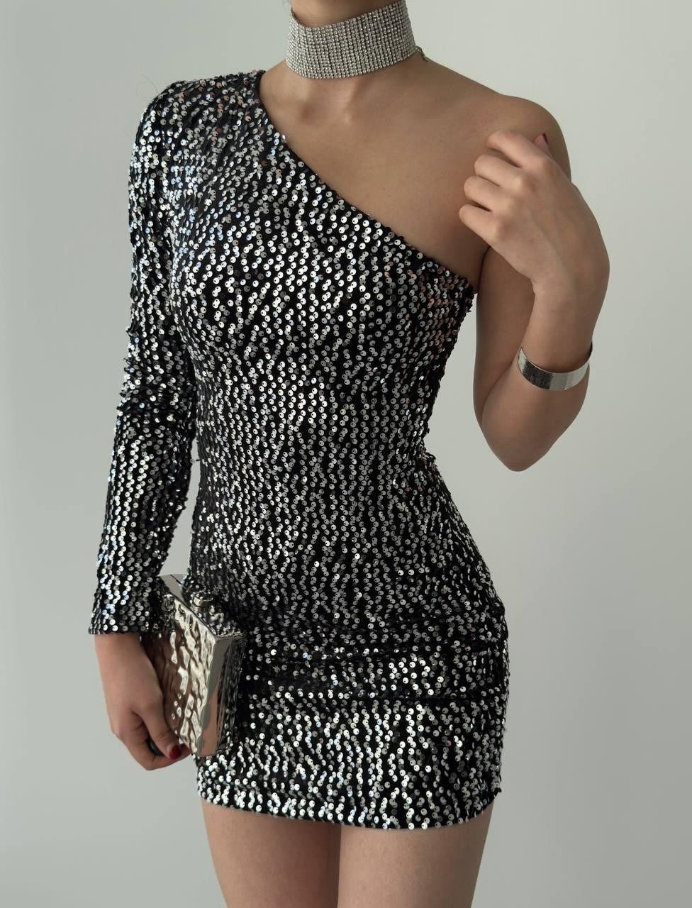 Maro Einärmeliges Kleid 