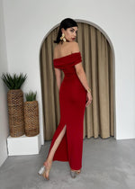 Bleistiftkleid mit Milan-Madonna-Kragen 
