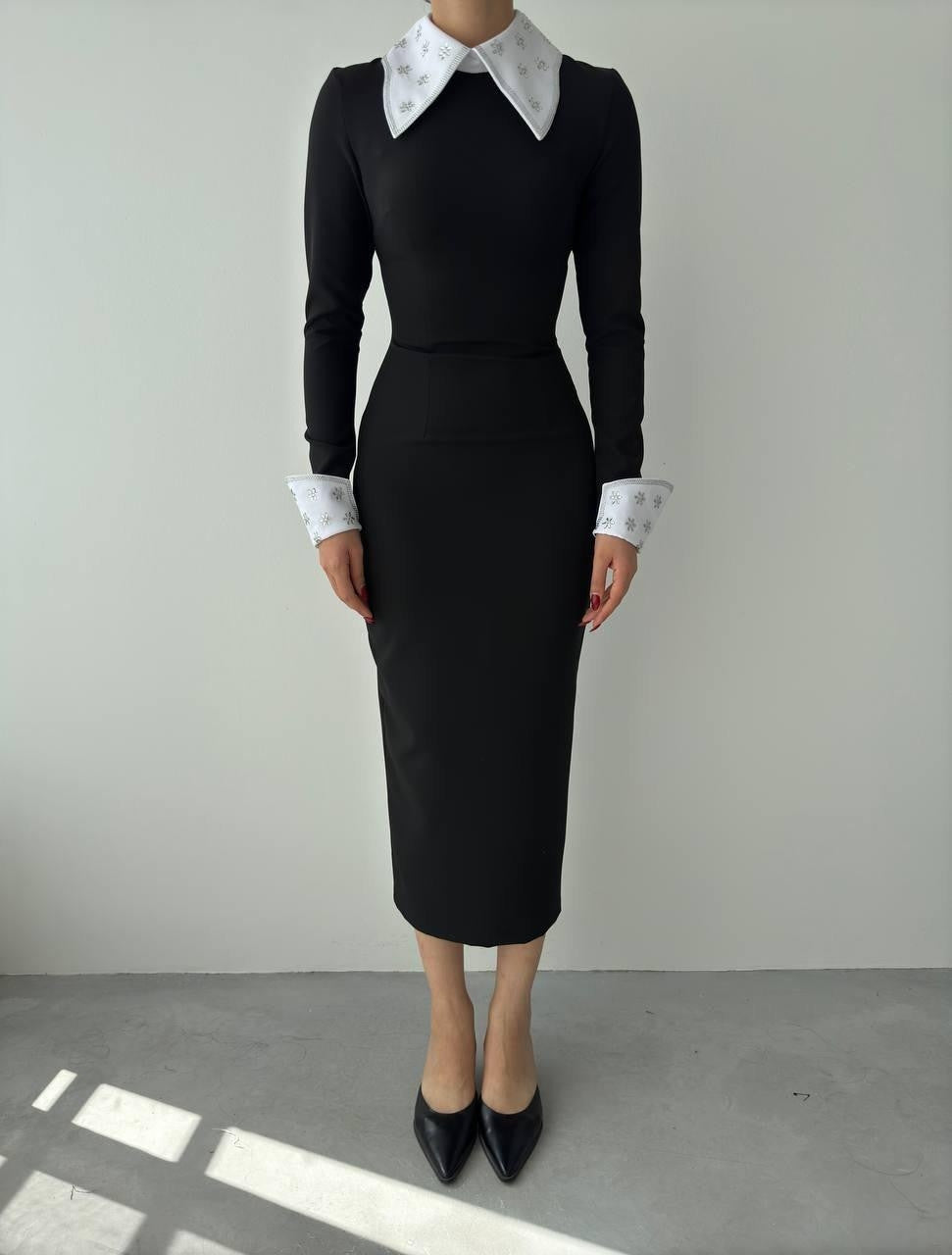 Noslen Baby-Kragenkleid 