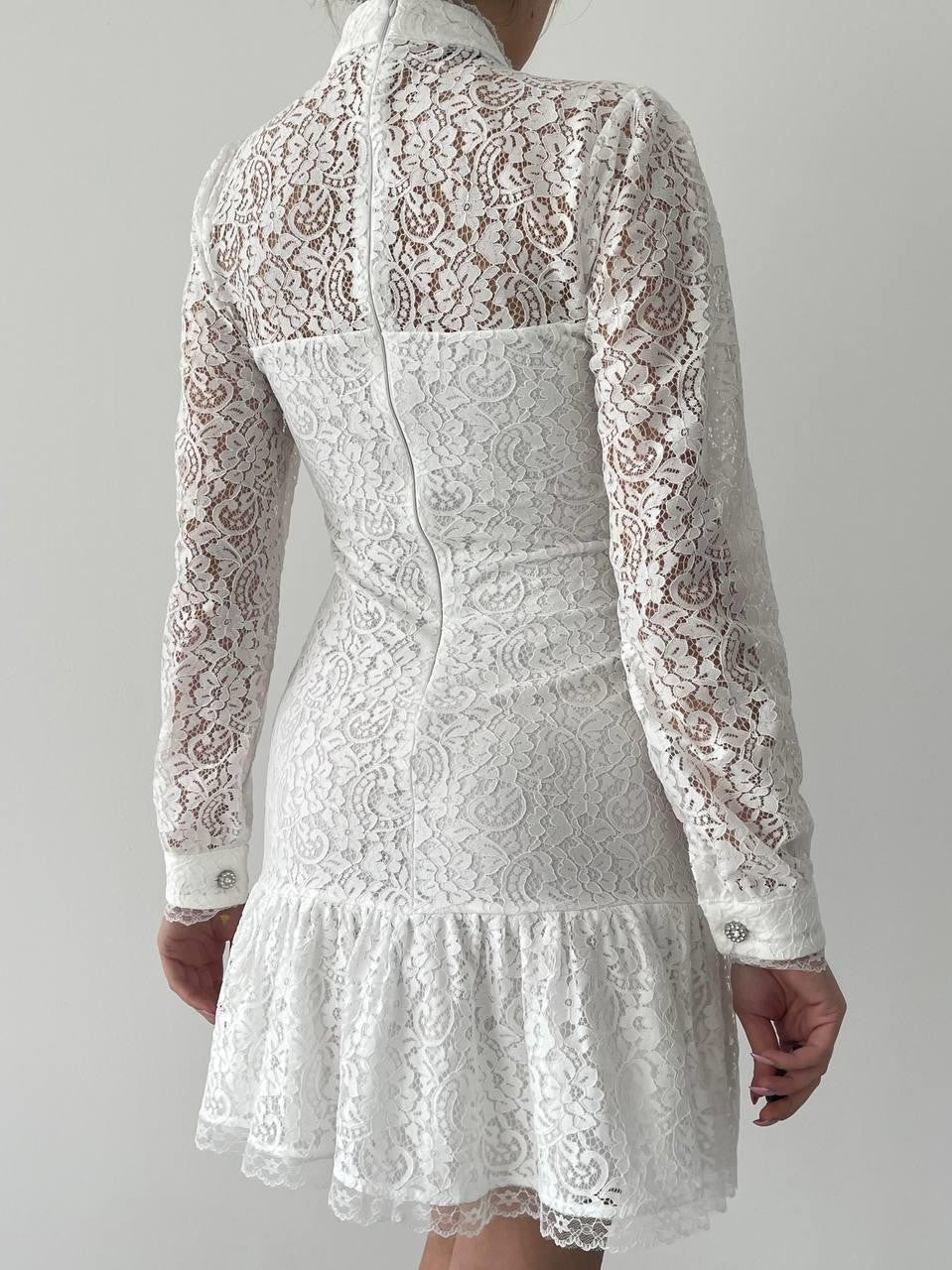 Petrus Kleid mit Knopfdetail