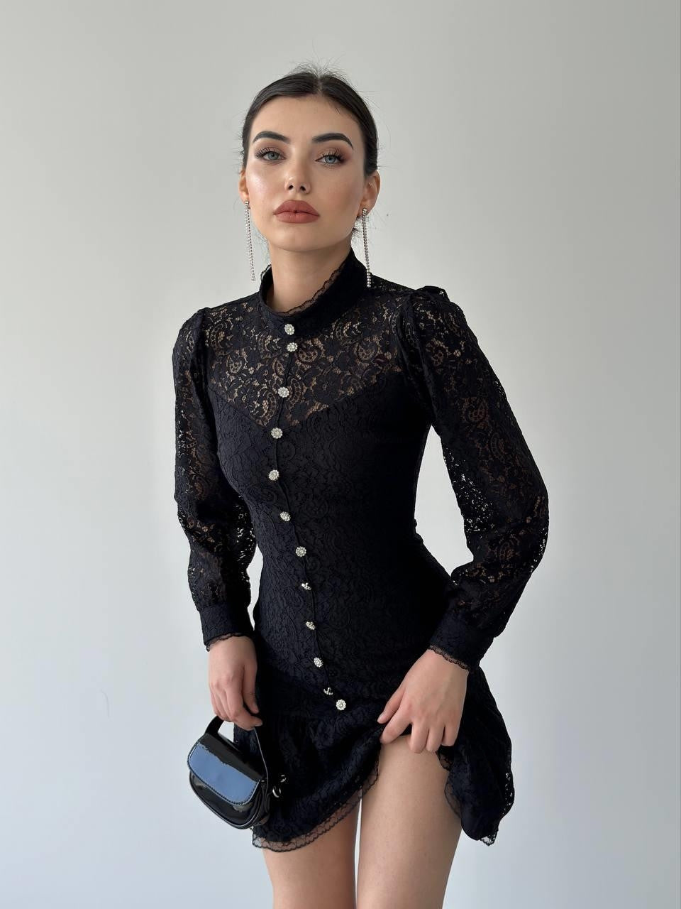 Petrus Kleid mit Knopfdetail 