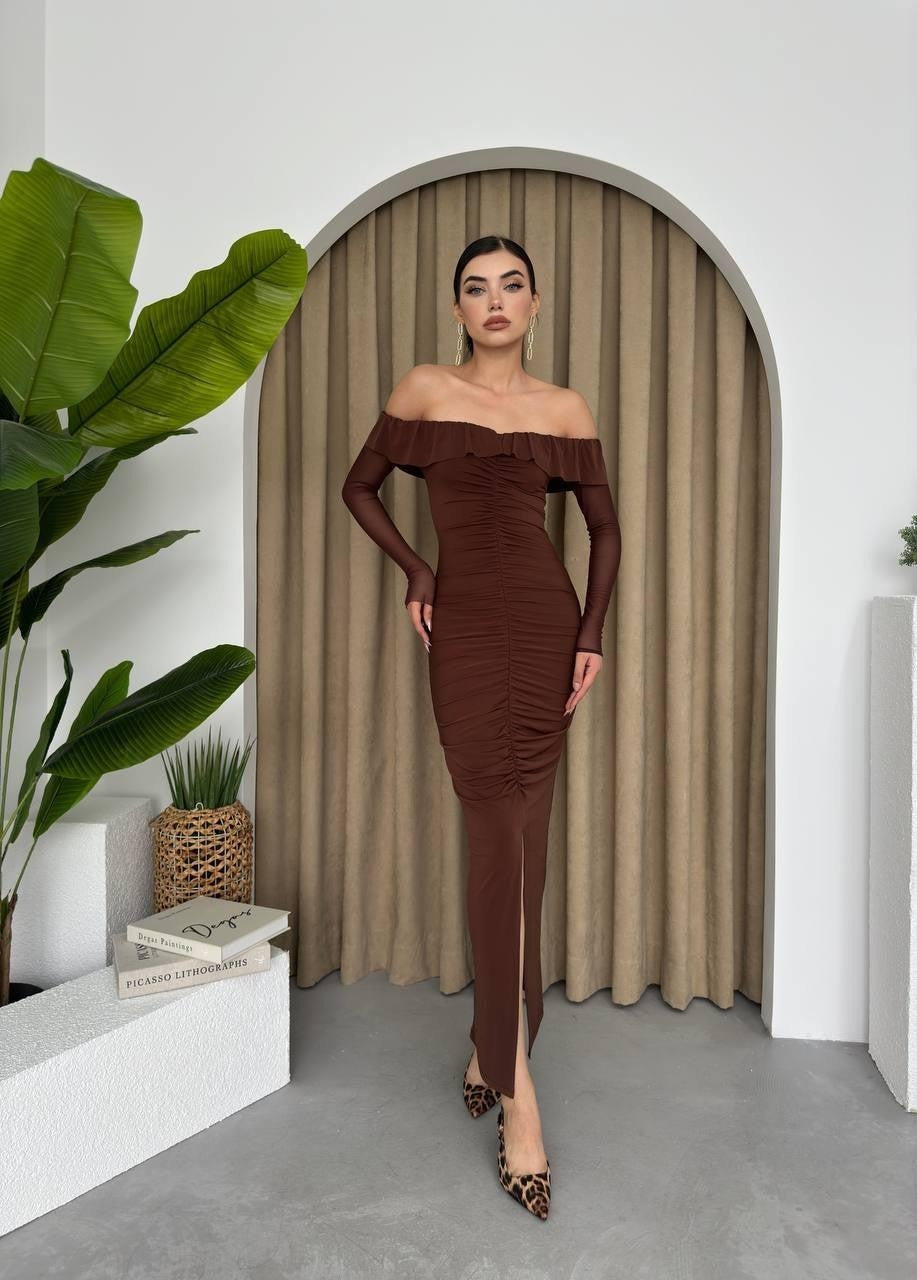 Polack Yırtmaçlı Elbise