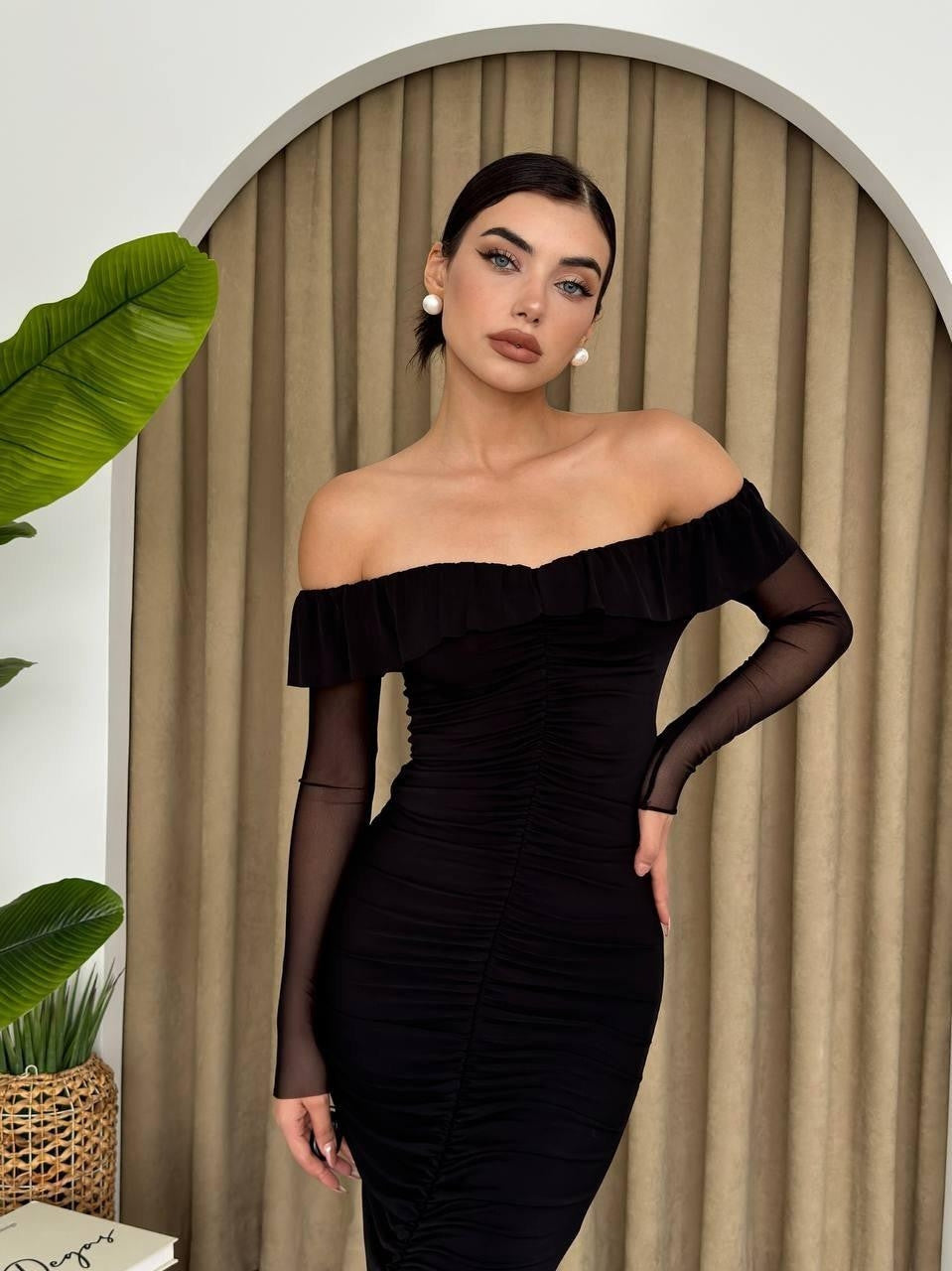 Polack Yırtmaçlı Elbise
