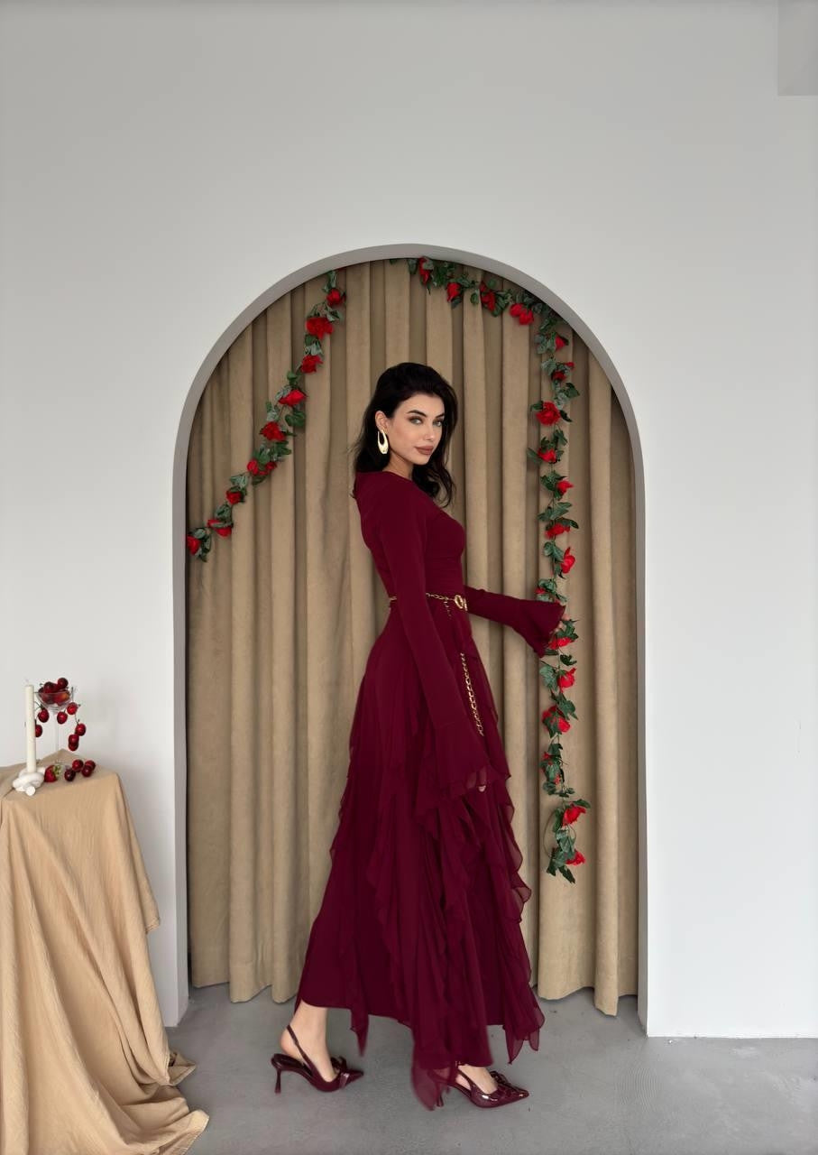 Kleid mit Rüschendetail 