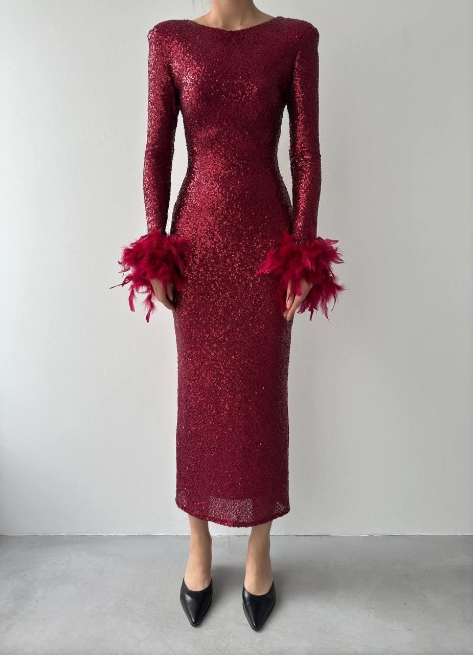 Sewa Kleid mit Federdetail 