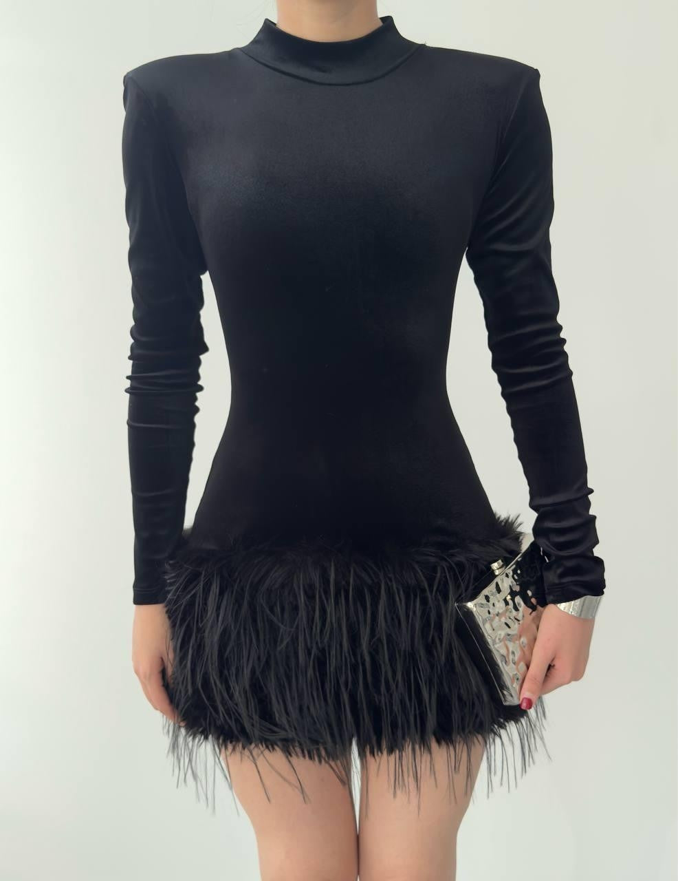 Sian Federkleid 