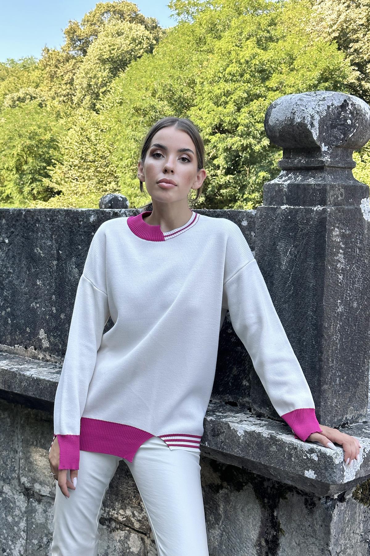 Toptan Fuşya Yaka Ve Manşet Garnili Triko Kazak