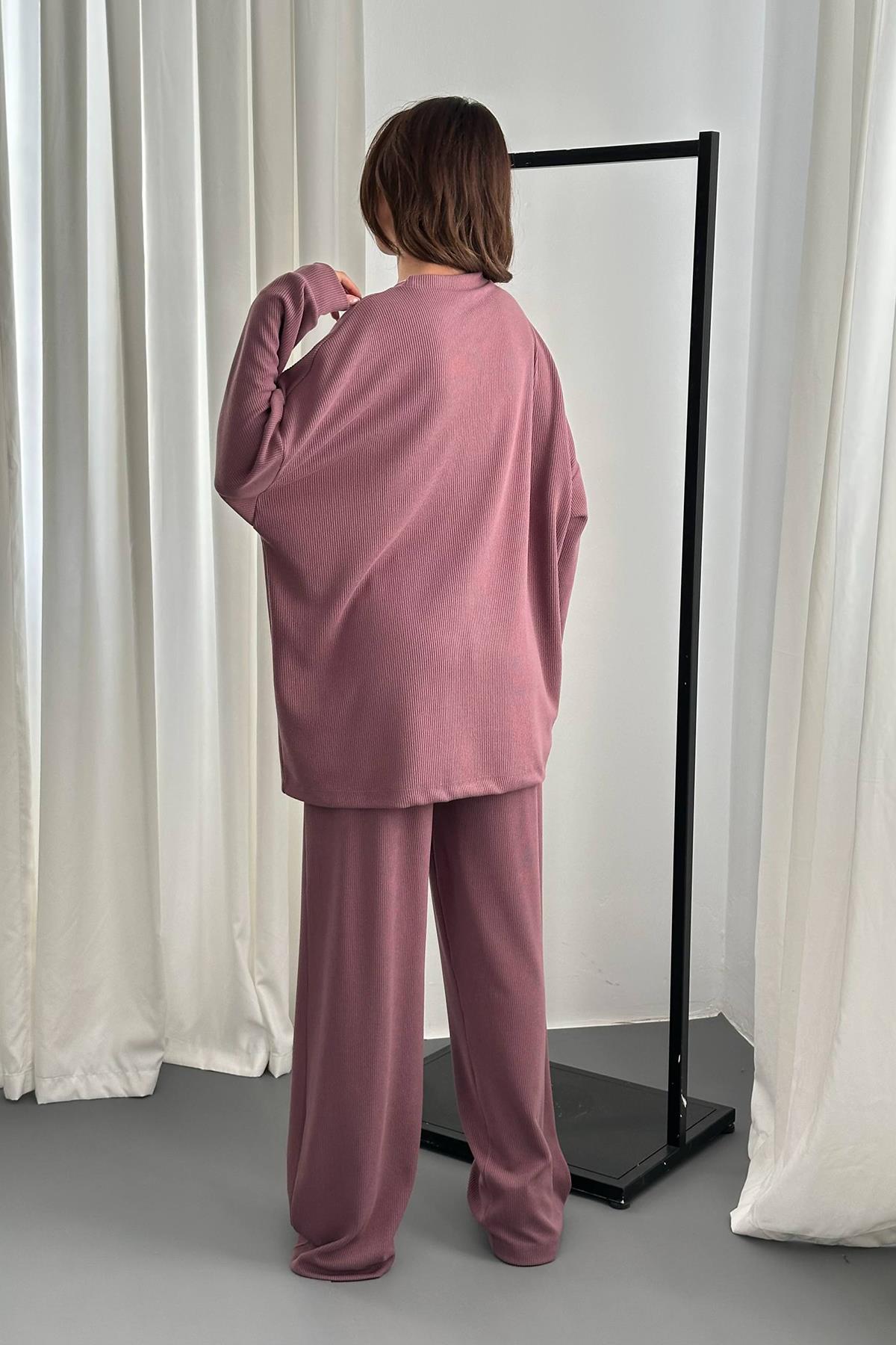 Toptan Mor Klasik Fitilli Kazak Ve Pantolon Takım