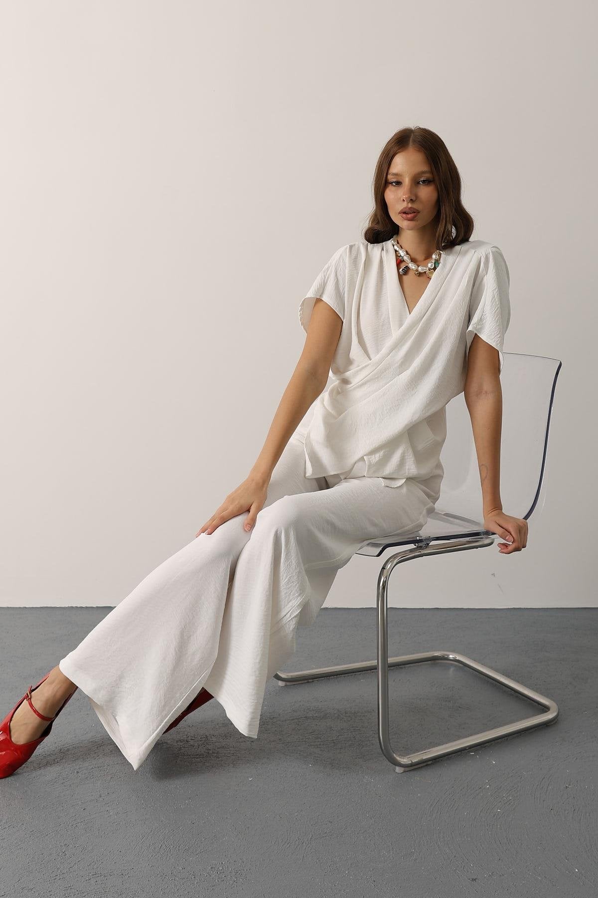 Asimetrik Kesim Takım - Beyaz