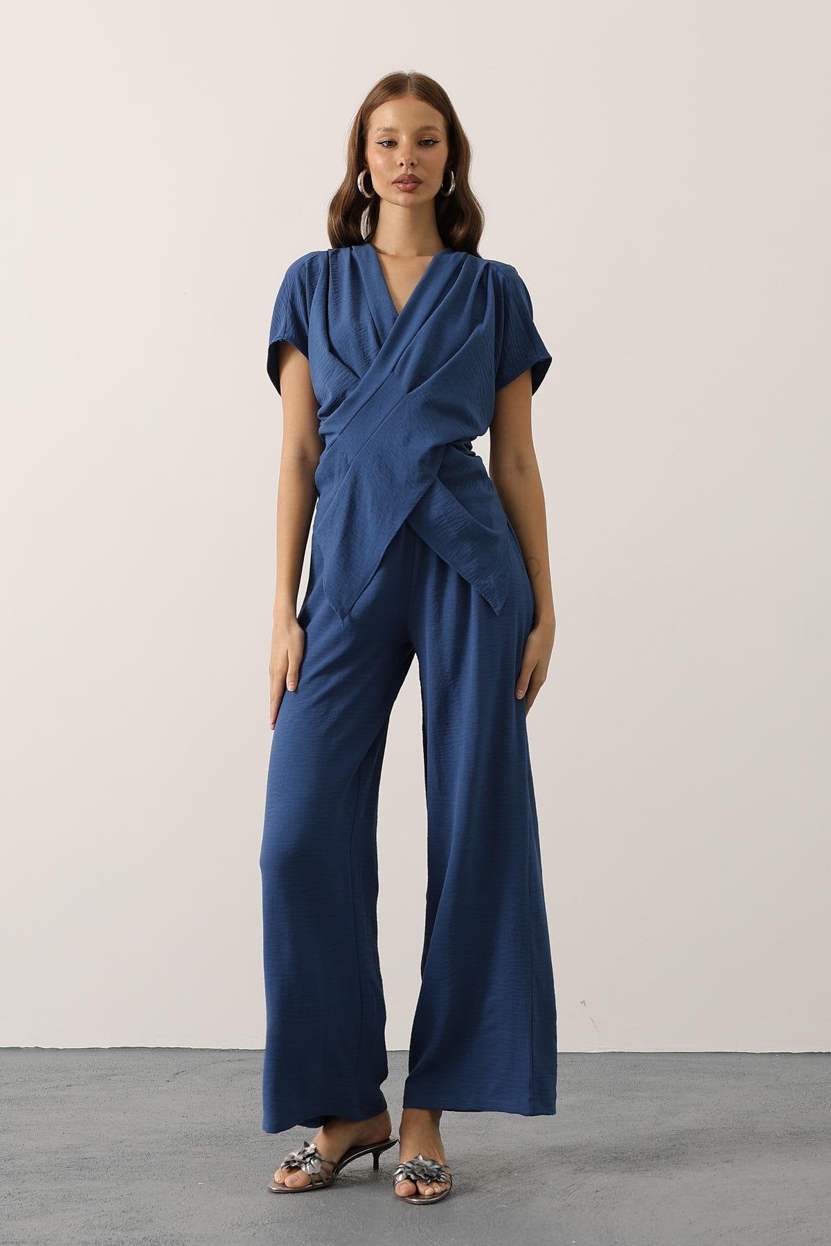 Asimetrik Kesim Takım - İndigo